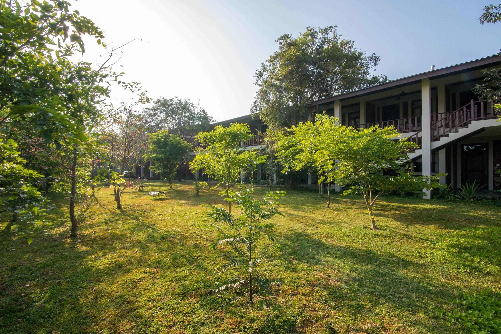 Camellia Resort&Spa Sigiriya Esterno foto