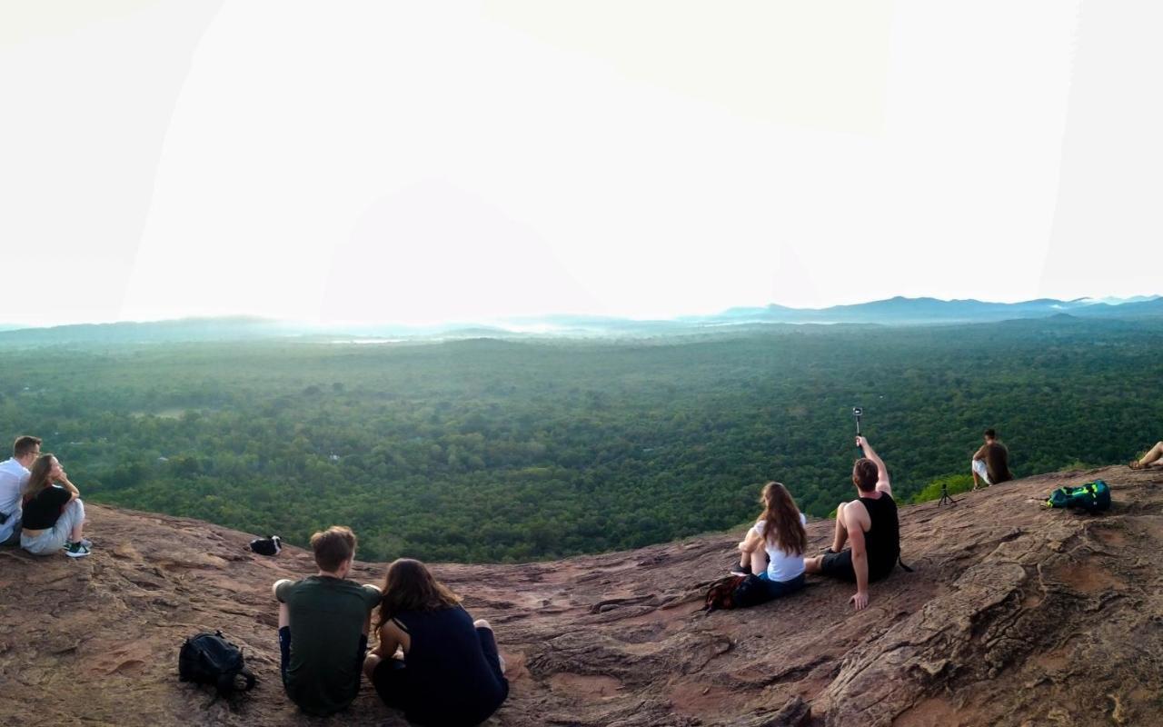 Camellia Resort&Spa Sigiriya Esterno foto